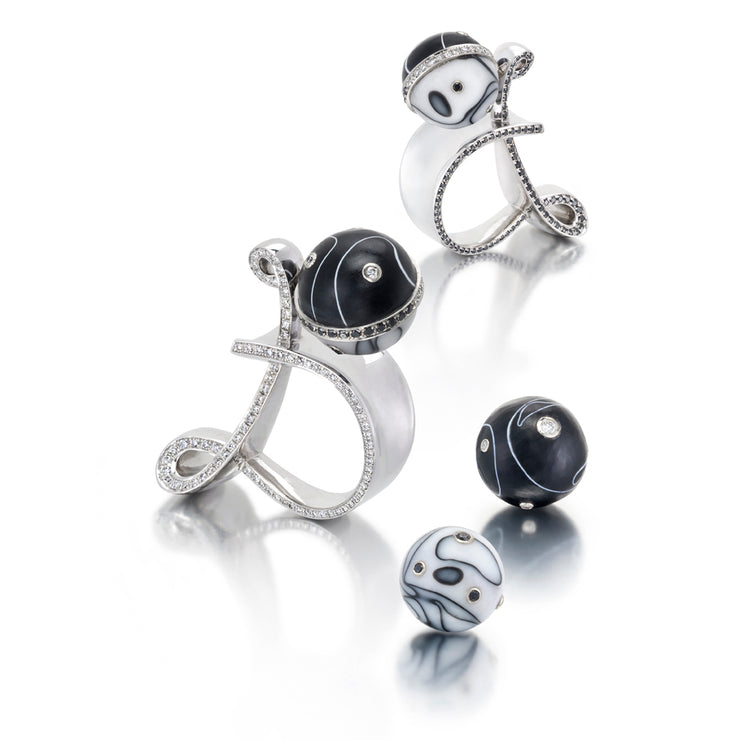 Black & White Ring